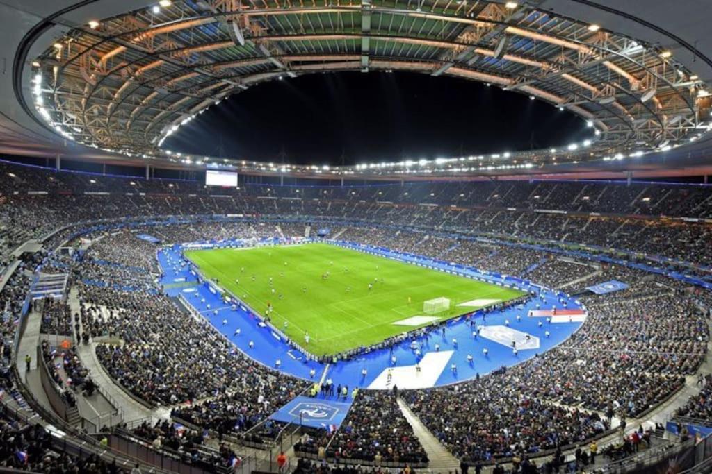 Parking Prive Gratuit - 15Mn Paris - Gare A Pied En 5Mn - Tout Equipee - Terrasse - Jardin - Stade De France - Casino D'Enghien - Hippodrome, Universite Épinay-sur-Seine Kültér fotó